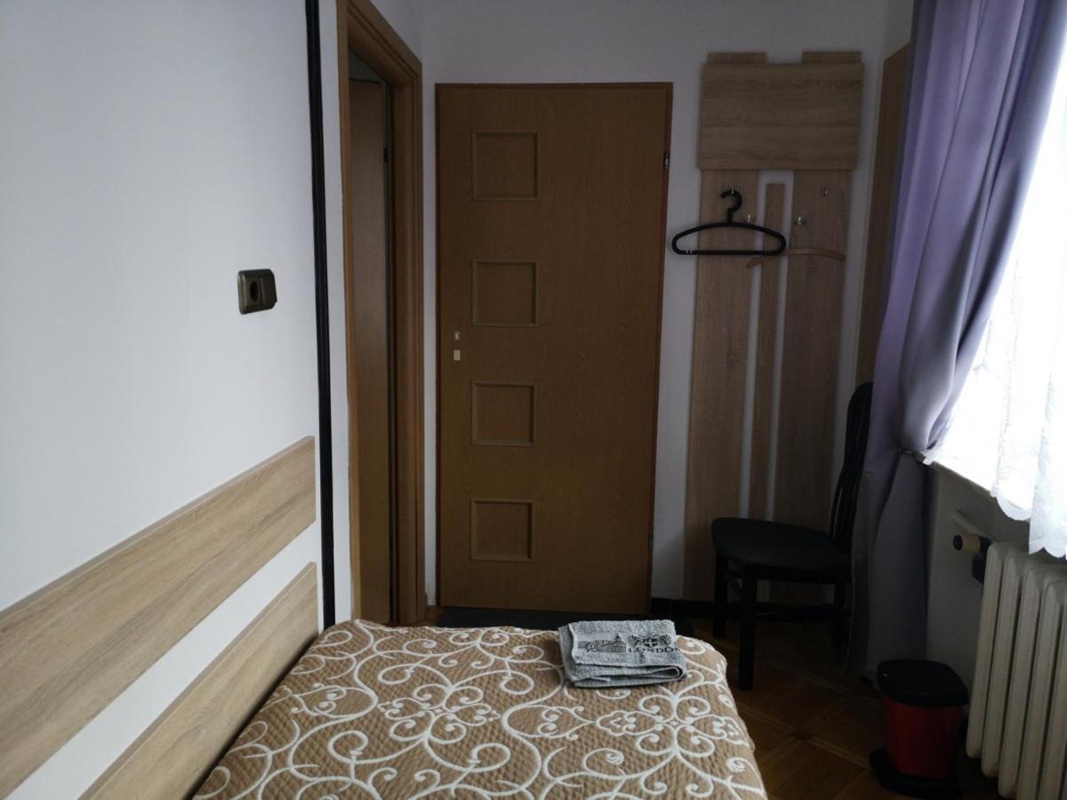 바르샤바 Mira Rent House 아파트 외부 사진